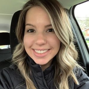 Meet your Posher, Tiffany